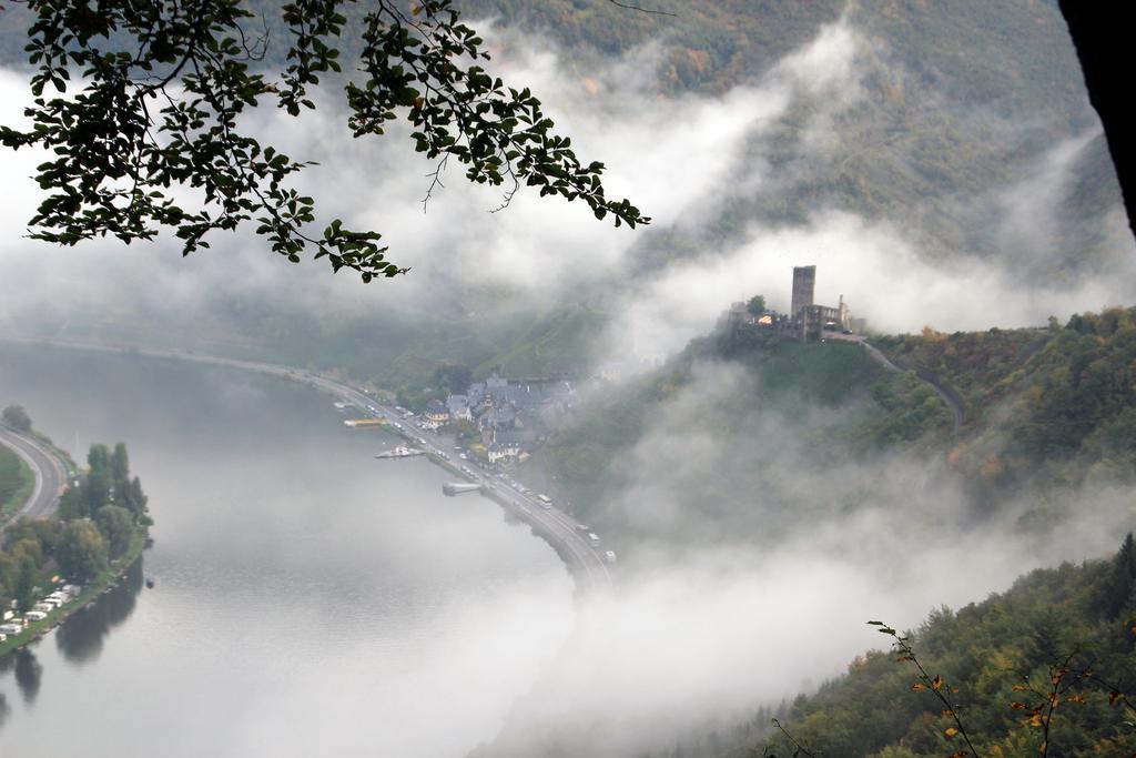 Hotel Haus Burg Metternich Beilstein  Εξωτερικό φωτογραφία
